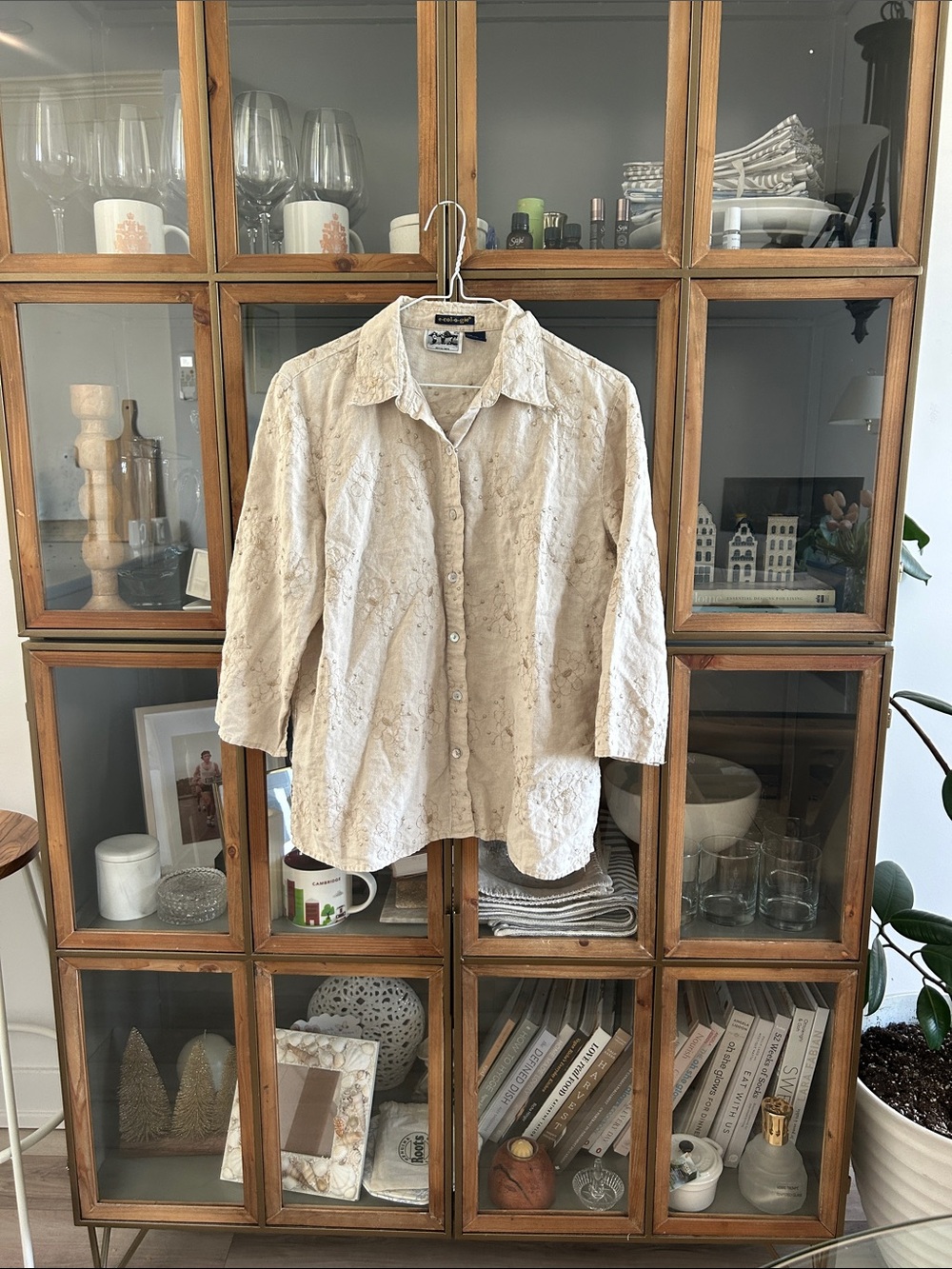 Vintage Ecologie 100% Irish Linen Beige Embroidered Button-Down Shirt